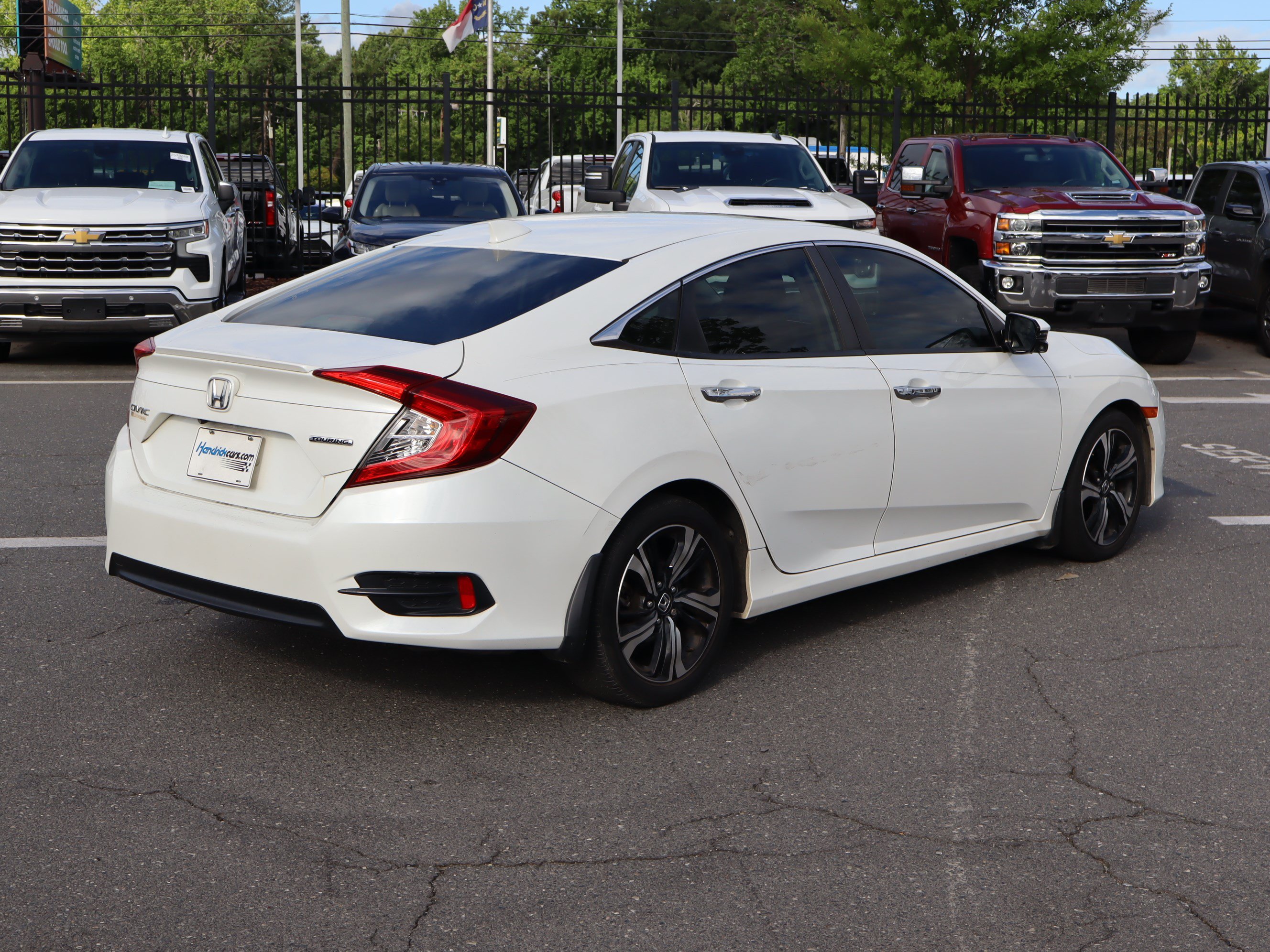 Used 2018 Honda Civic Touring image 22