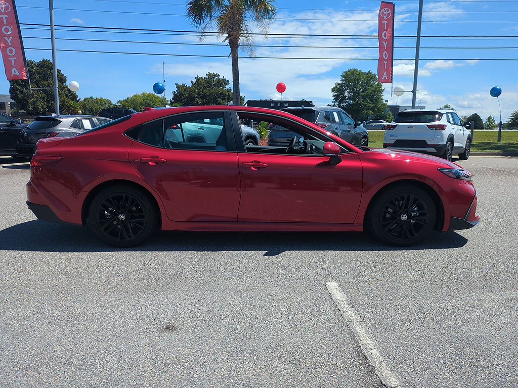 Used 2026 Toyota Camry SE FWD image 2