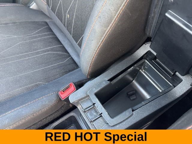 Used 2021 Ford EcoSport SE w/ SE Convenience Package image 28