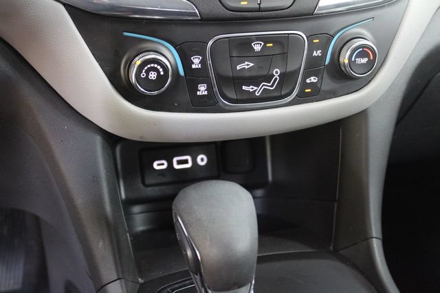 Used 2023 Chevrolet Equinox LS w/ LS Convenience Package AWD/4WD image 20