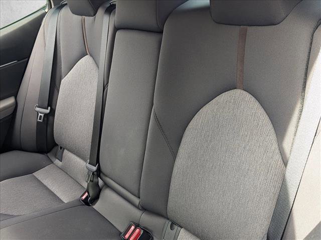 Used 2020 Toyota Camry LE FWD image 19