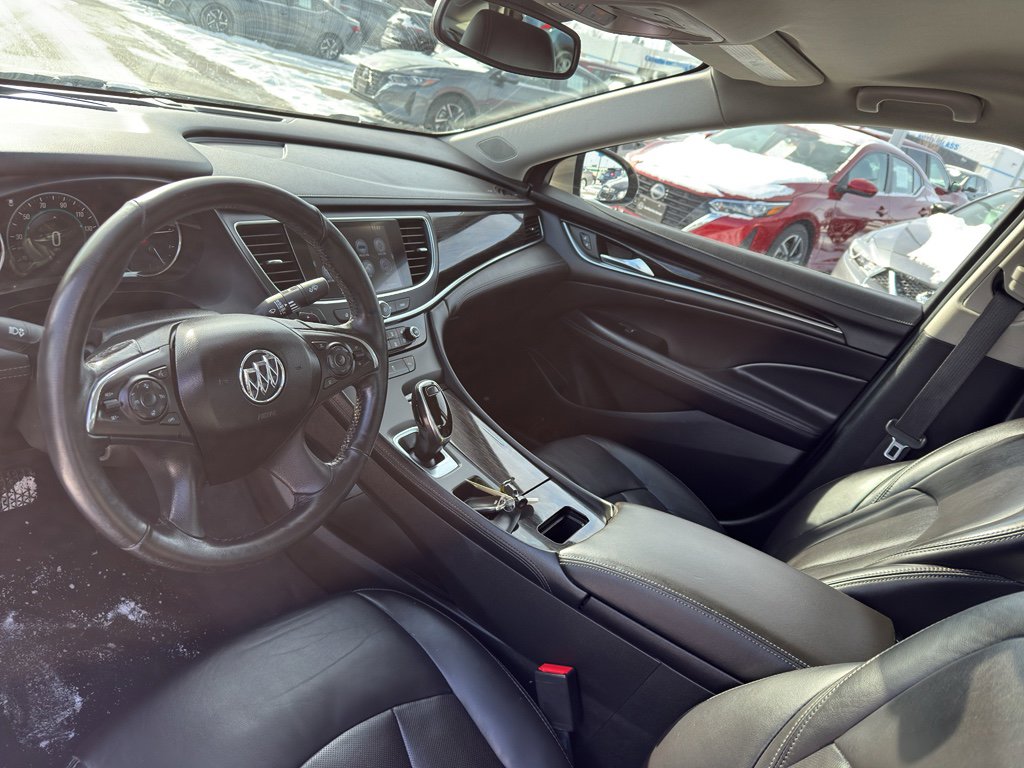 Used 2017 Buick LaCrosse Premium image 25