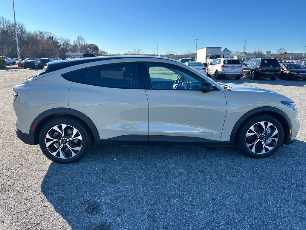 Used 2025 Ford Mustang Mach-E Select w/ Comfort Package Lite image 7