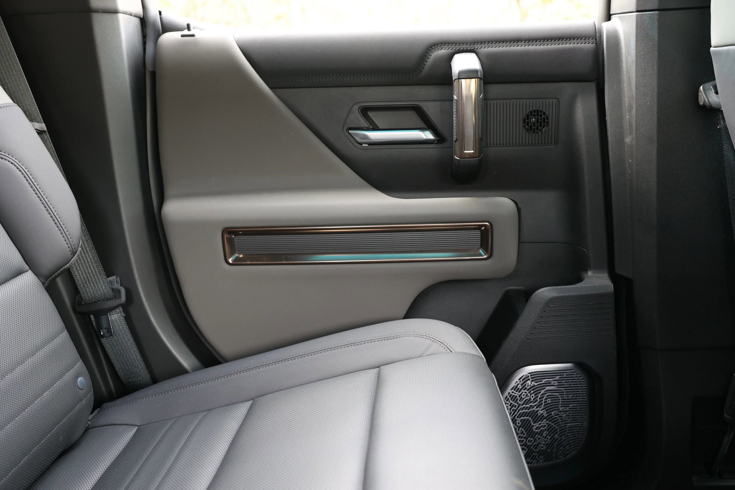 Used 2024 GMC Hummer EV 3X w/ Omega Edition AWD/4WD image 46