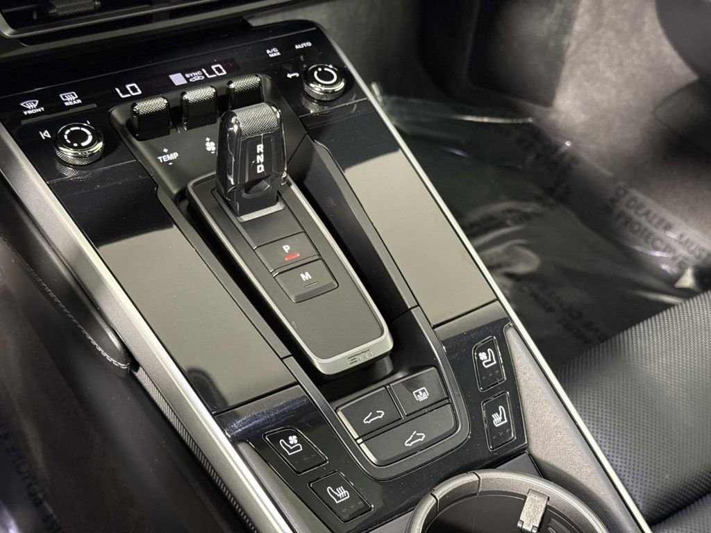 Used 2021 Porsche 911 Turbo S image 16