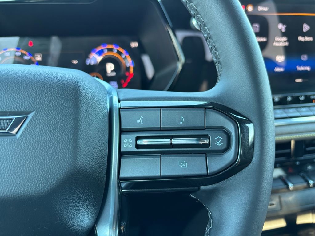 Used 2024 Chevrolet Colorado ZR2 w/ ZR2 Bison Edition image 19