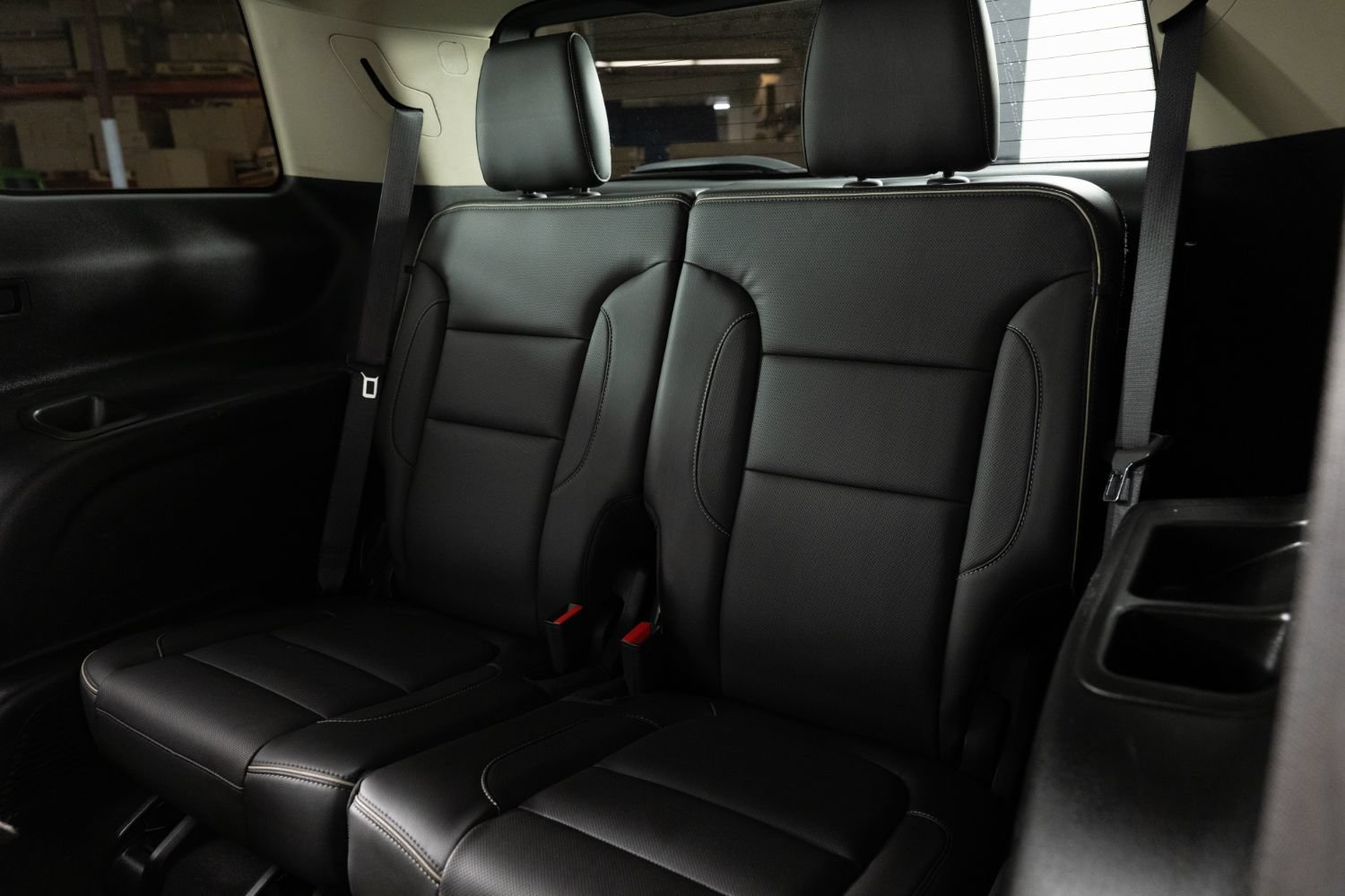 Used 2017 GMC Acadia Denali w/ Technology Package FWD image 23