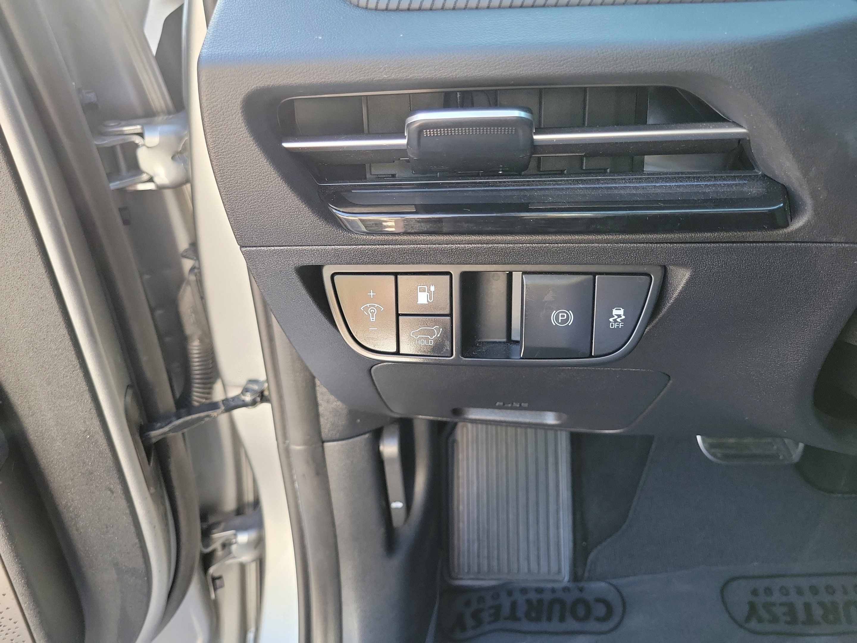 Certified 2023 Kia EV6 GT AWD/4WD image 25