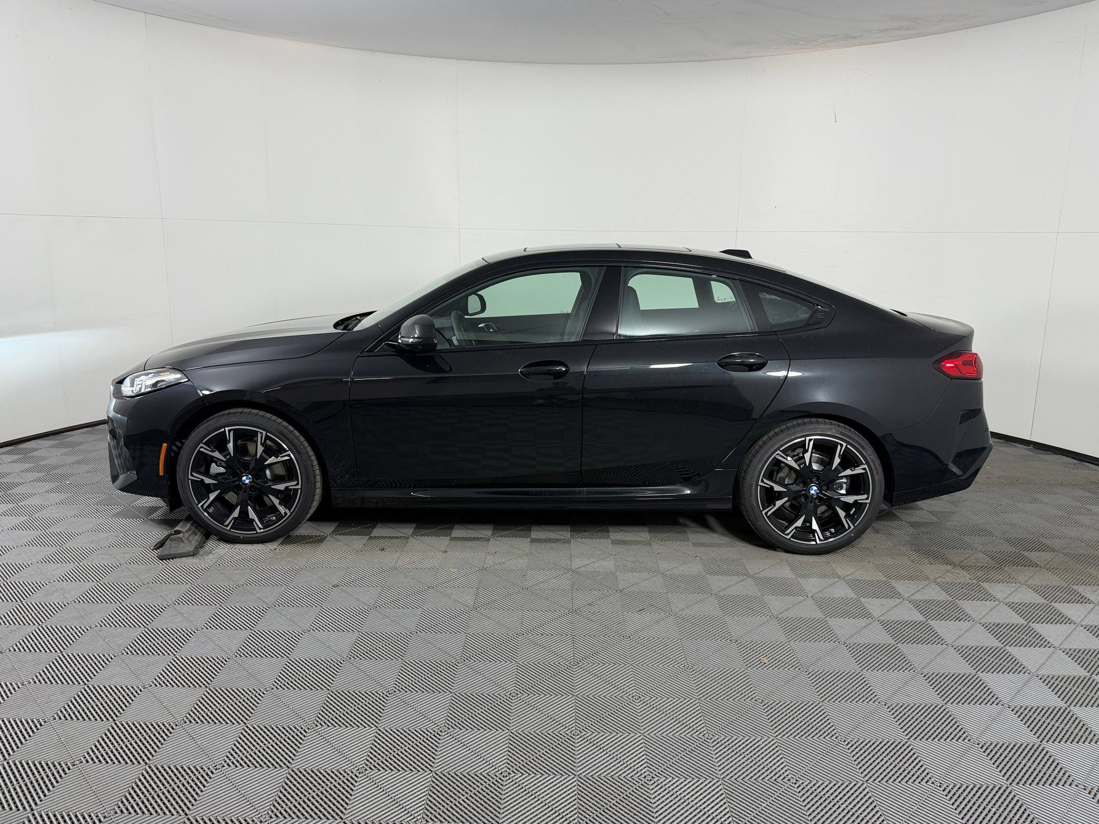 Used 2026 BMW 228i w/ Technology Package FWD image 2