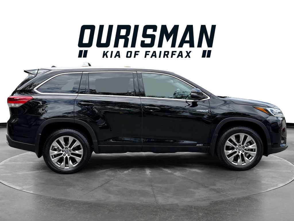 Used 2019 Toyota Highlander Limited Platinum AWD/4WD image 6