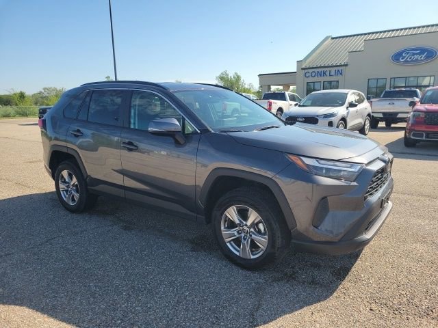 Used 2024 Toyota RAV4 XLE FWD image 19