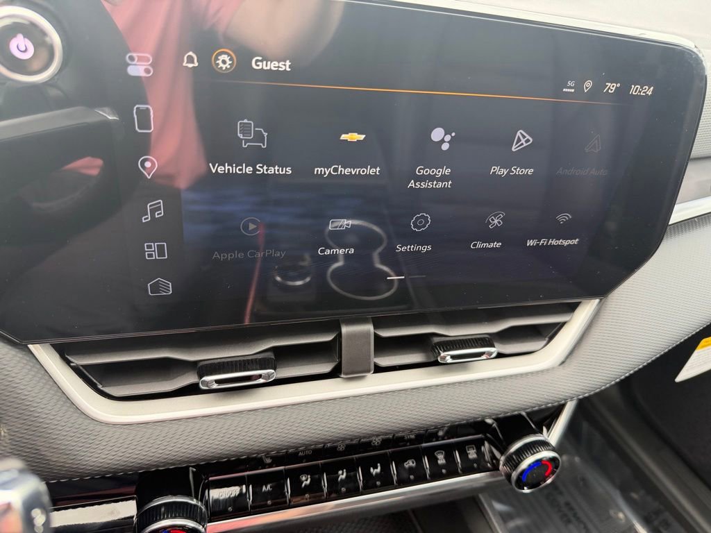 New 2026 Chevrolet Equinox LT w/ Convenience Package II FWD image 11