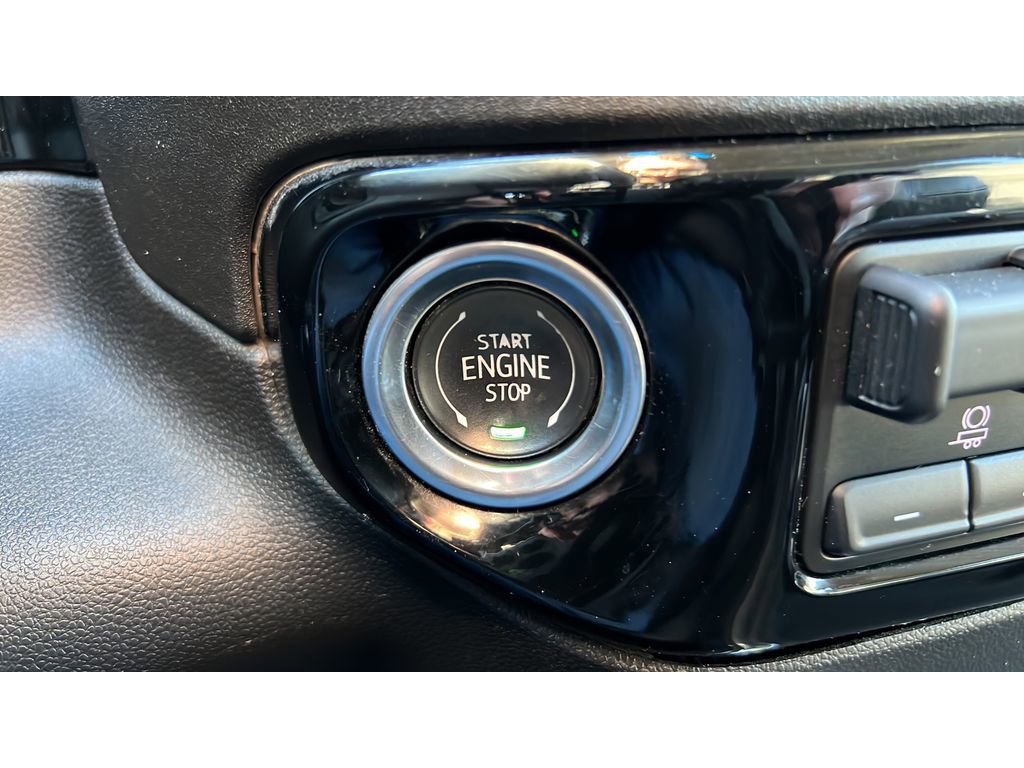 Certified 2025 Chevrolet Silverado 3500 LTZ w/ LTZ Premium Package image 20