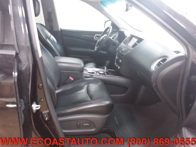 Used 2014 Nissan Pathfinder SL w/ SL Tech Package FWD image 14