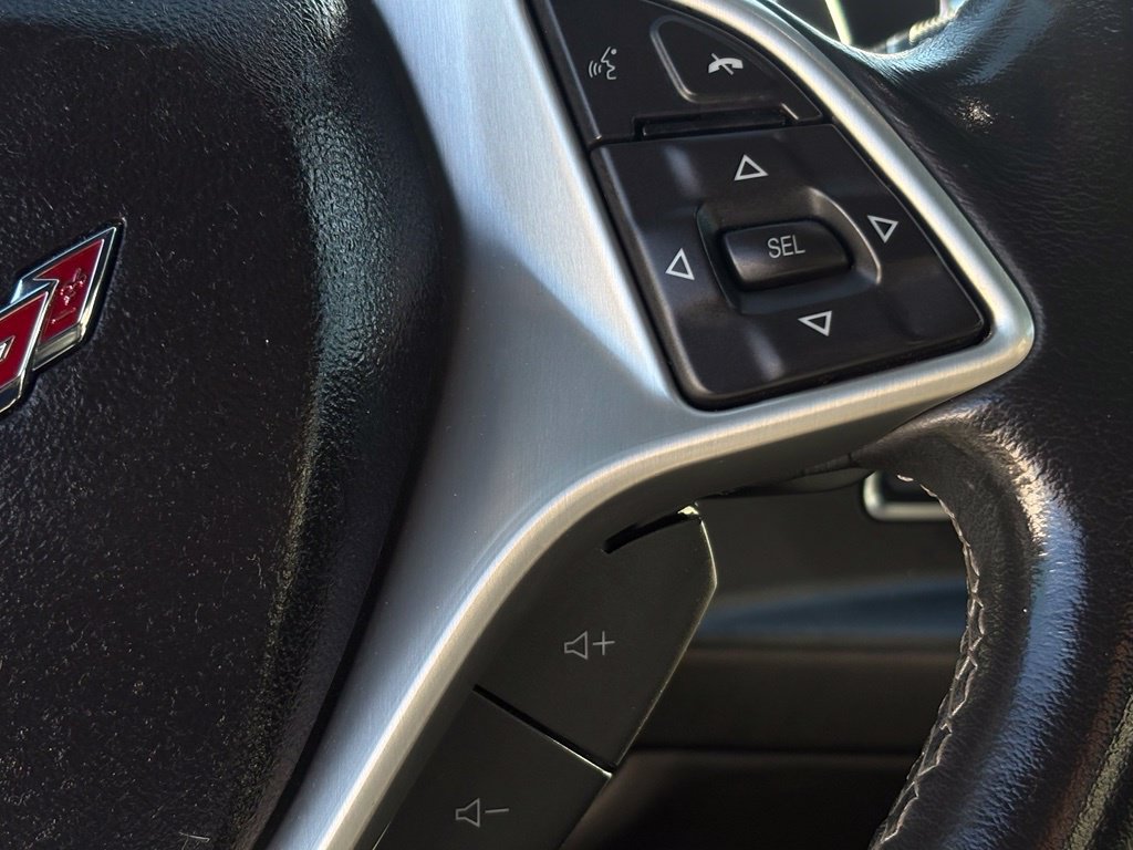 Used 2015 Chevrolet Corvette Stingray Coupe RWD image 6