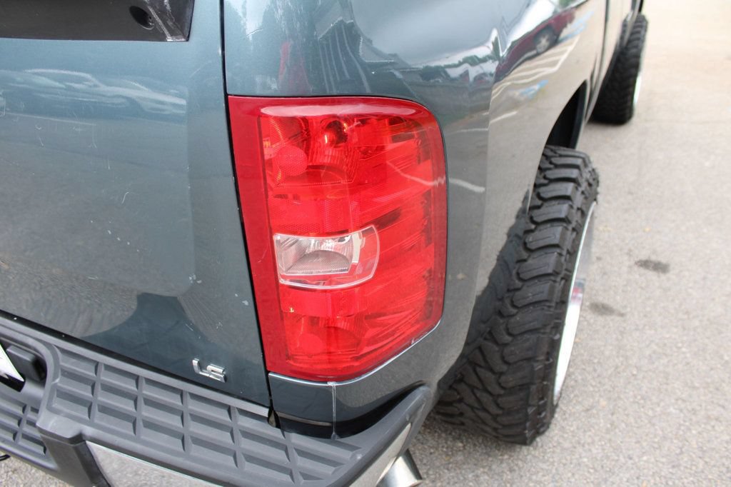 Used 2008 Chevrolet Silverado 1500 W/T w/ LS Package RWD image 11