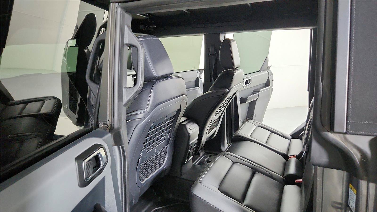 Used 2024 Ford Bronco Black Diamond AWD/4WD image 24