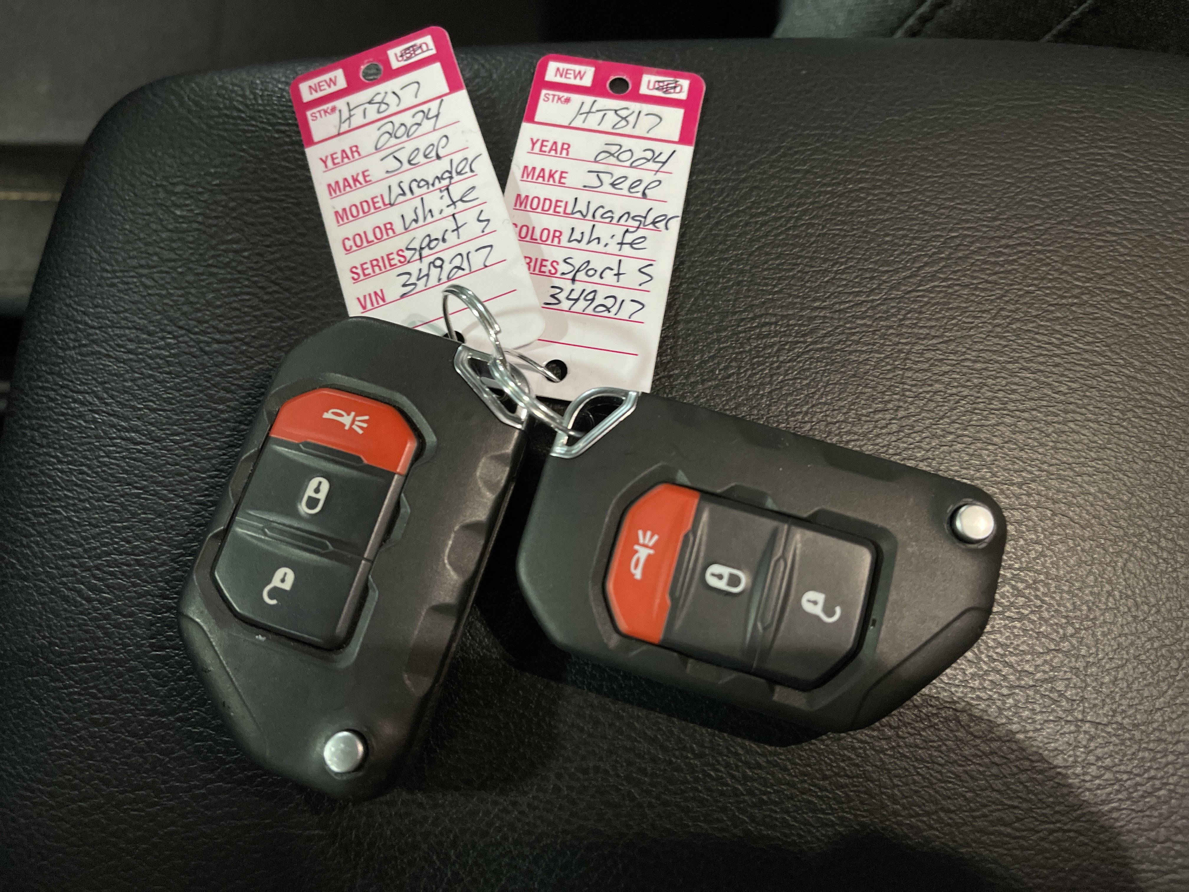 Used 2024 Jeep Wrangler Sport S image 25