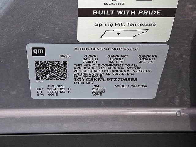 New 2026 Cadillac Vistiq Luxury w/ LPO, Floor Liner Package image 16