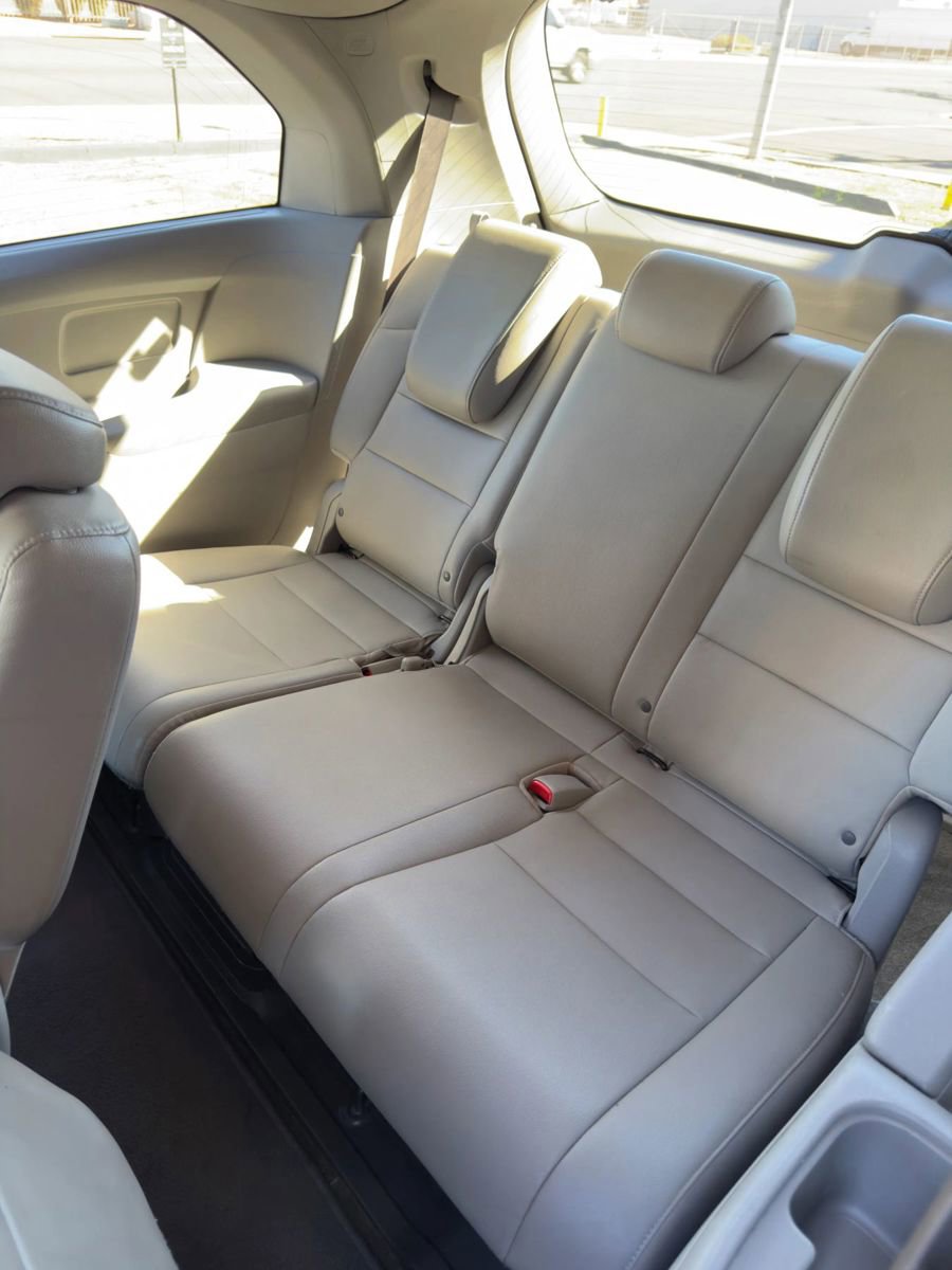 Used 2014 Honda Odyssey EX-L image 16