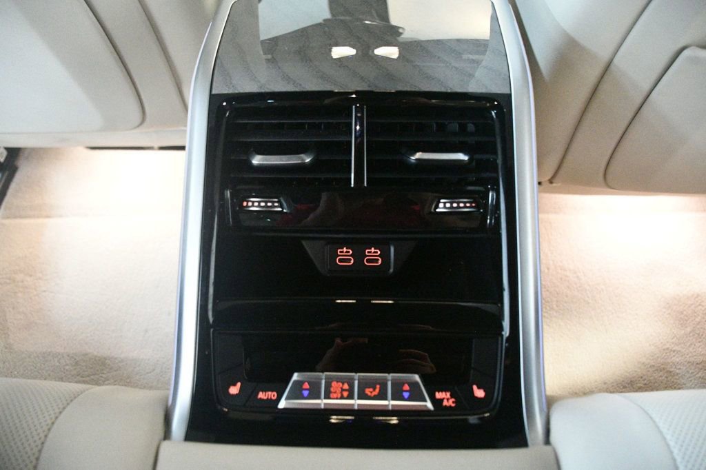 Used 2021 BMW 840i Gran Coupe w/ M Sport Package image 68