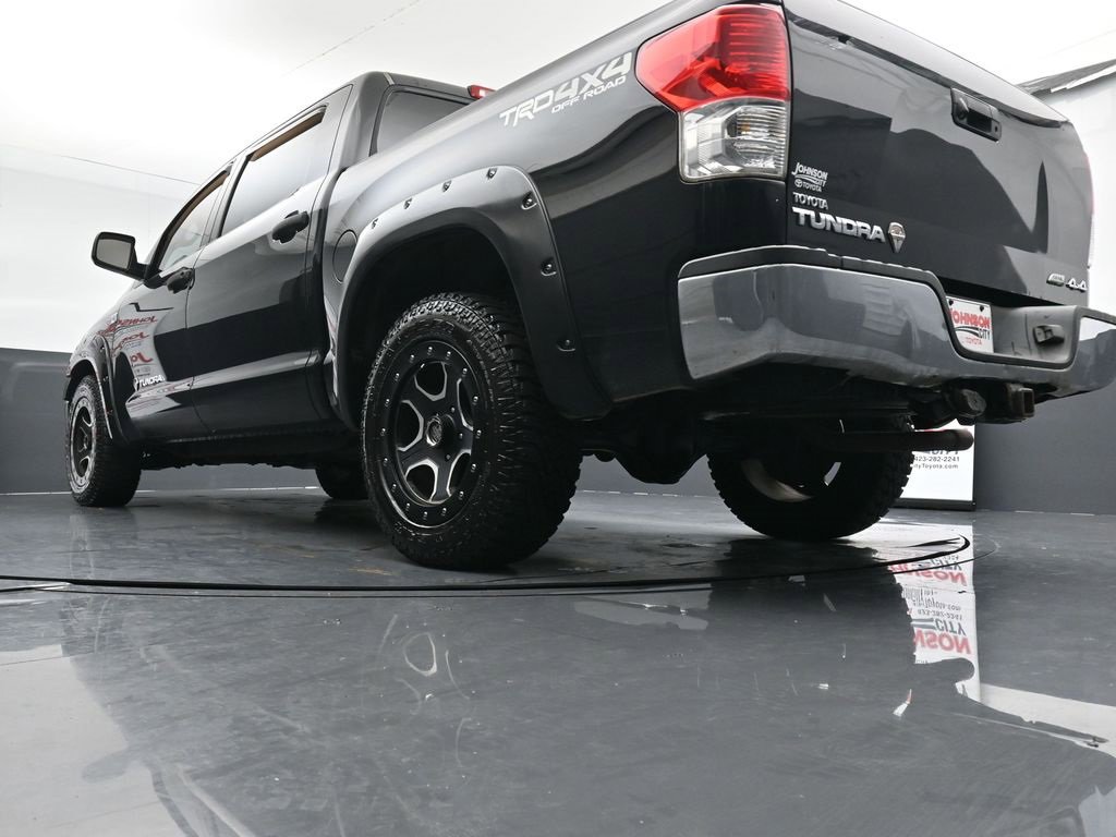 Used 2011 Toyota Tundra 4x4 CrewMax image 39