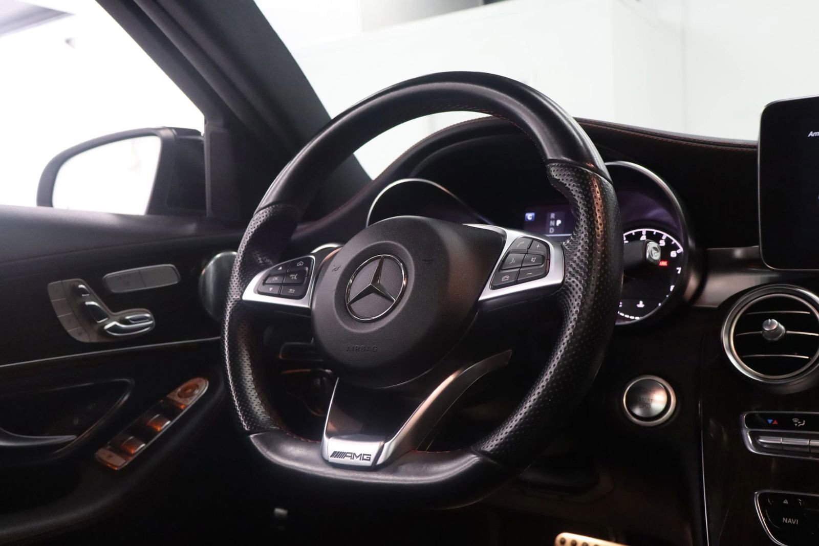 Used 2017 Mercedes-Benz C 43 AMG 4MATIC Sedan image 37