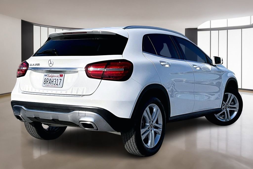 Used 2019 Mercedes-Benz GLA 250 w/ Premium Package image 6