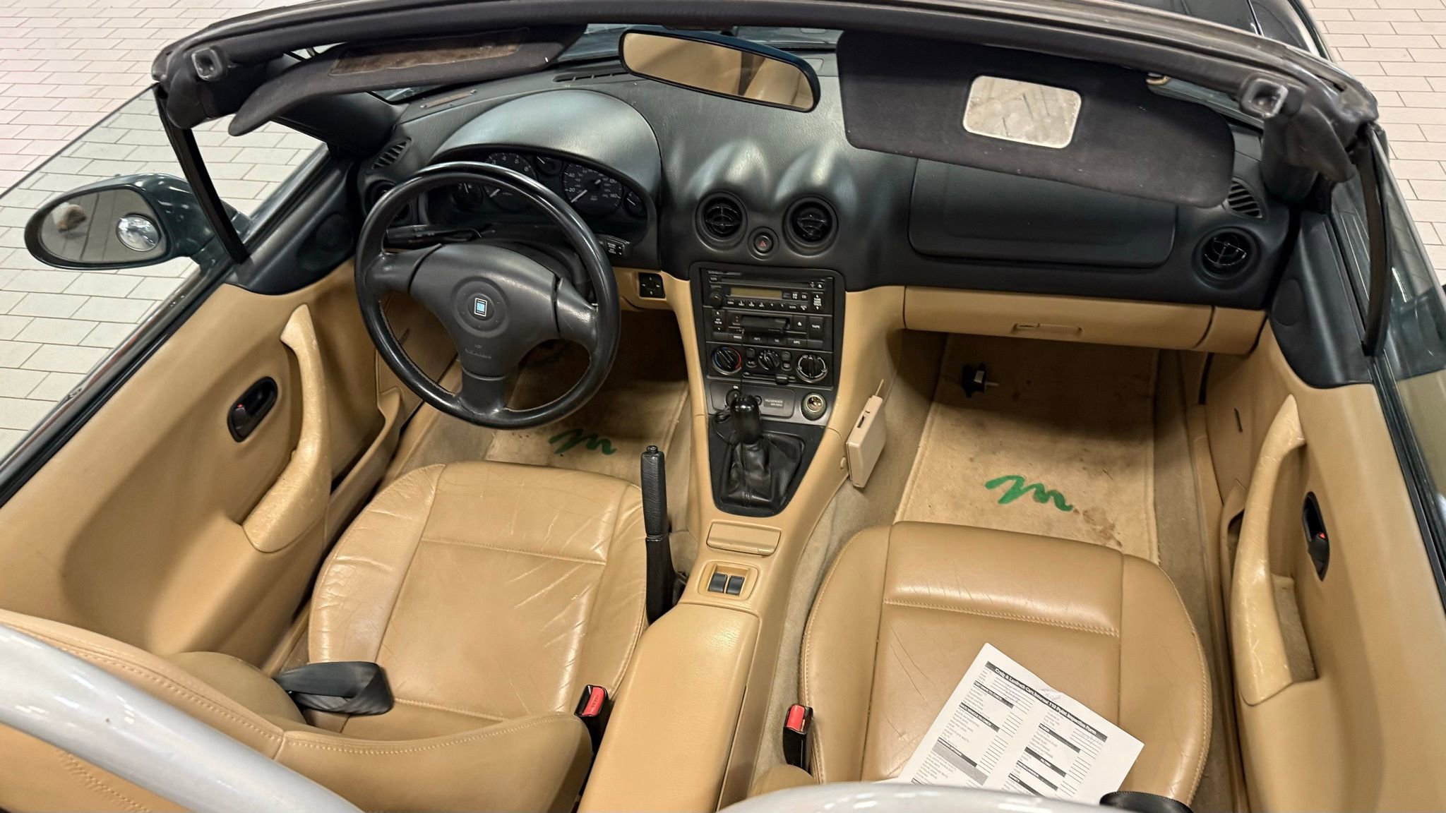 Used 1999 MAZDA MX-5 Miata image 13