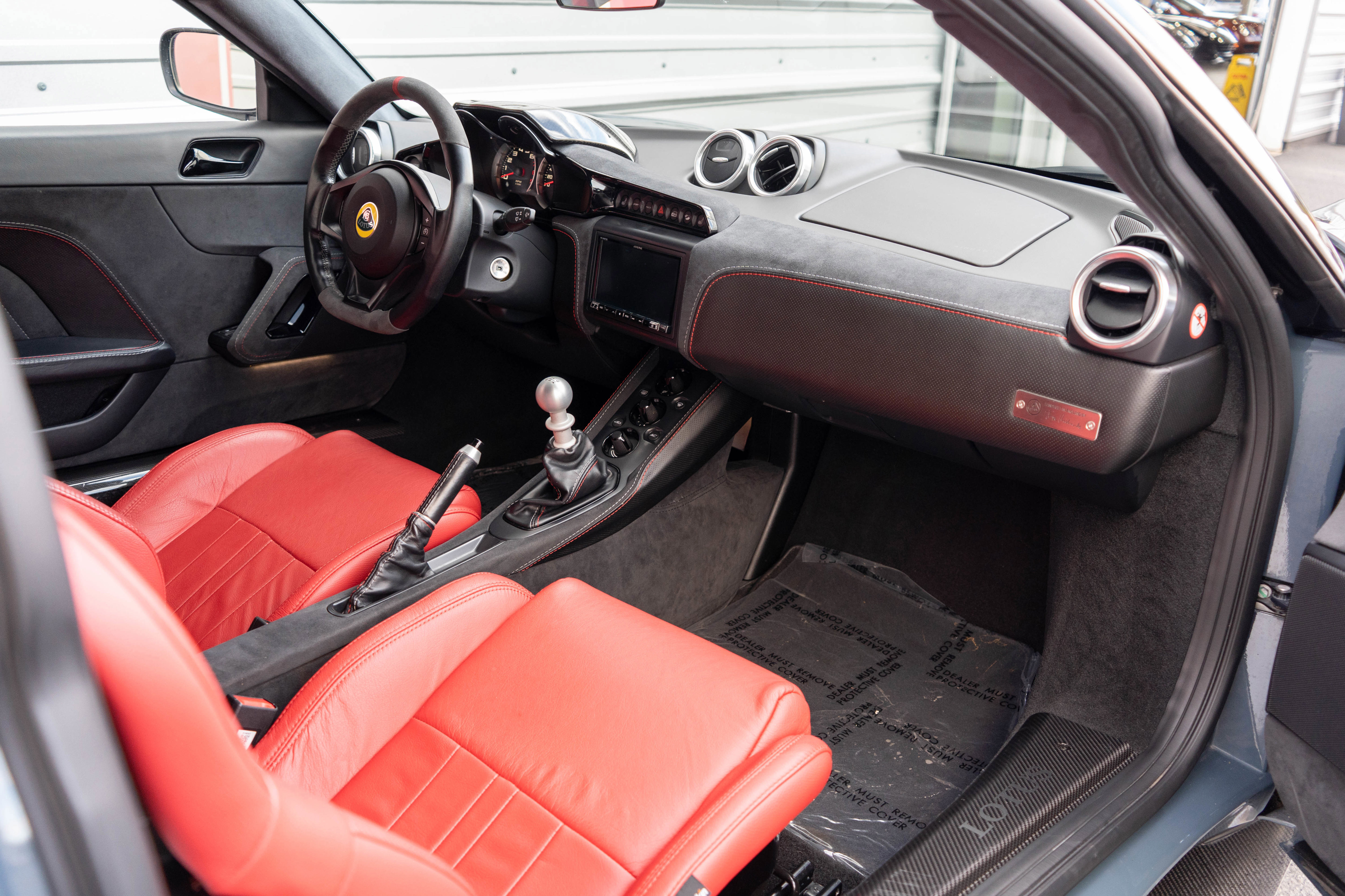 Used 2020 Lotus Evora image 25