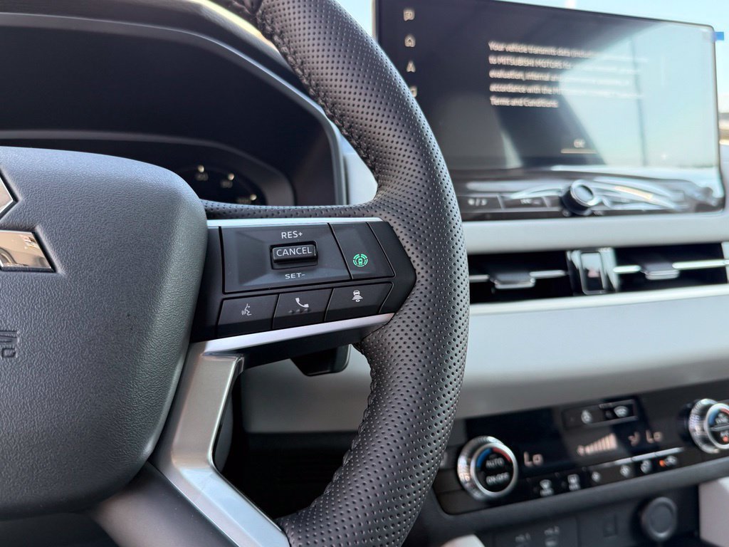 New 2026 Mitsubishi Outlander SE AWD/4WD image 23