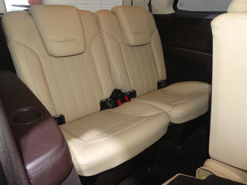 Used 2017 Mercedes-Benz GLS 450 4MATIC image 29
