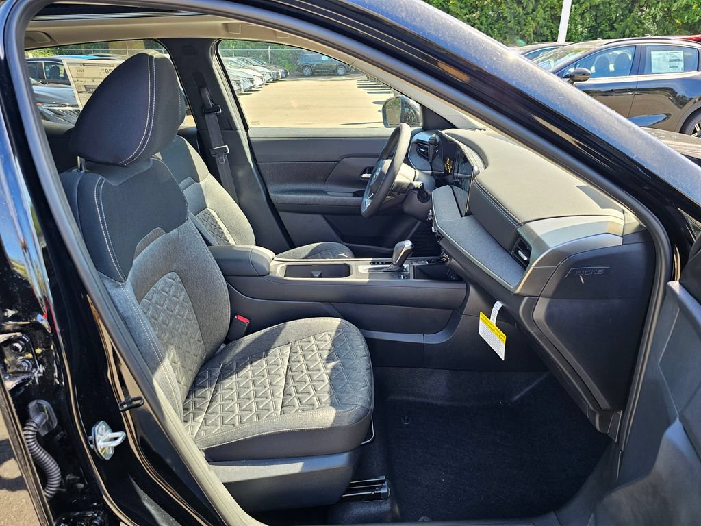 New 2026 Nissan Kicks SV w/ SV Premium Package AWD/4WD image 28