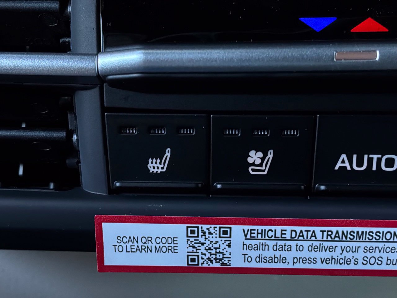 New 2026 Toyota Sienna Limited FWD image 36