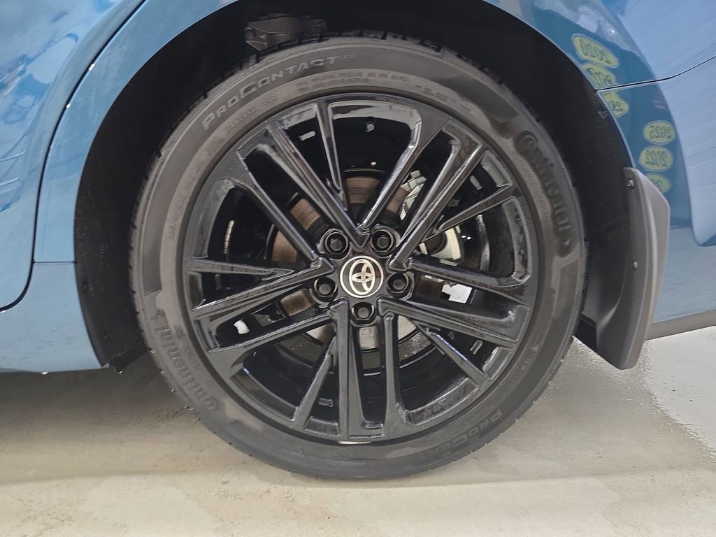 Used 2025 Toyota Camry SE image 31