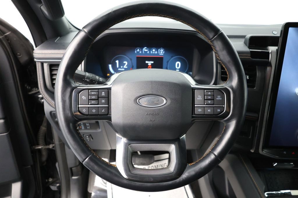 Used 2022 Ford Expedition Max Platinum image 11