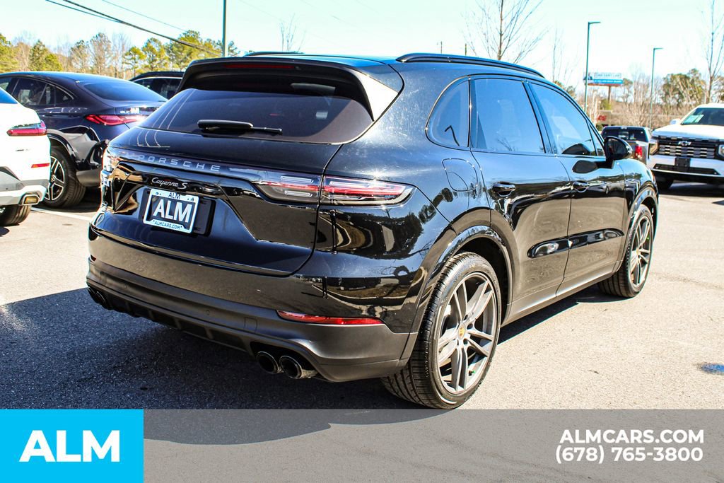 Used 2023 Porsche Cayenne S Platinum w/ Premium Package Plus image 5