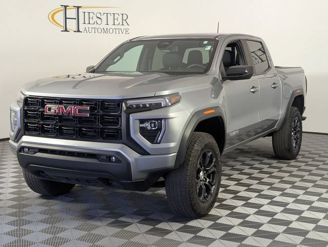 Used 2024 GMC Canyon Elevation w/ Elevation Premium Package AWD/4WD image 4