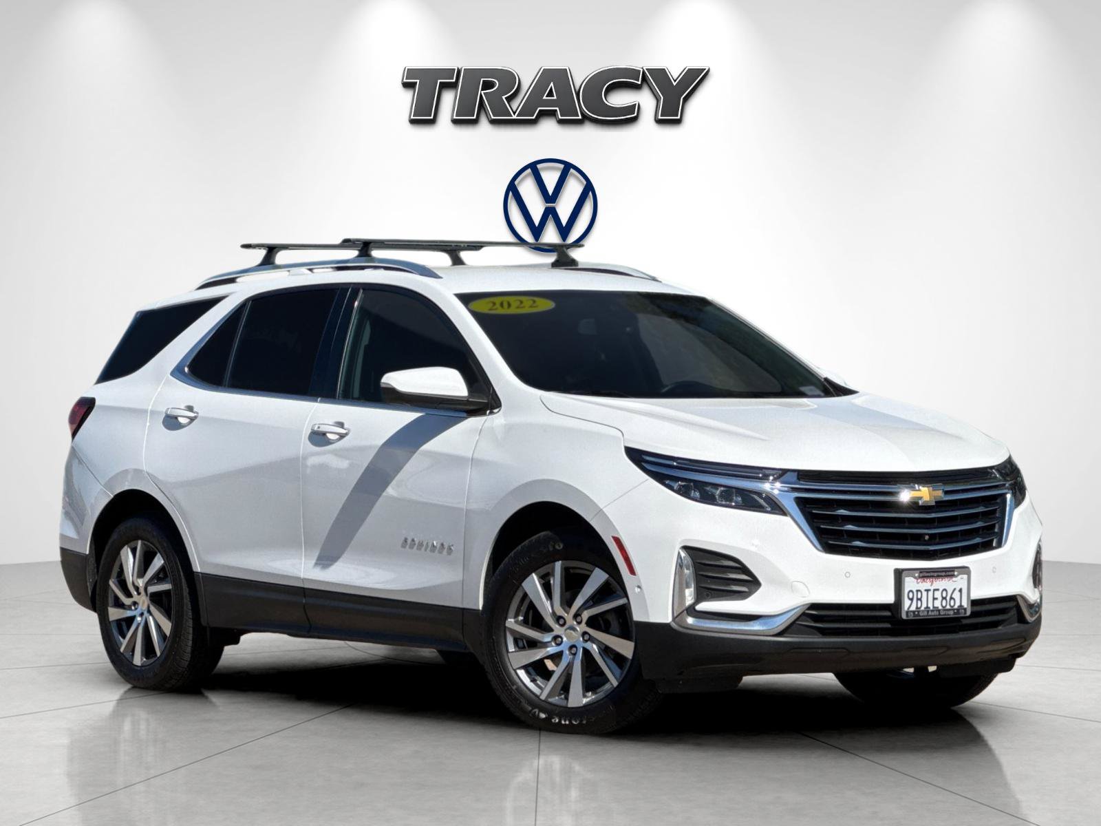 Used 2022 Chevrolet Equinox Premier AWD/4WD image 2