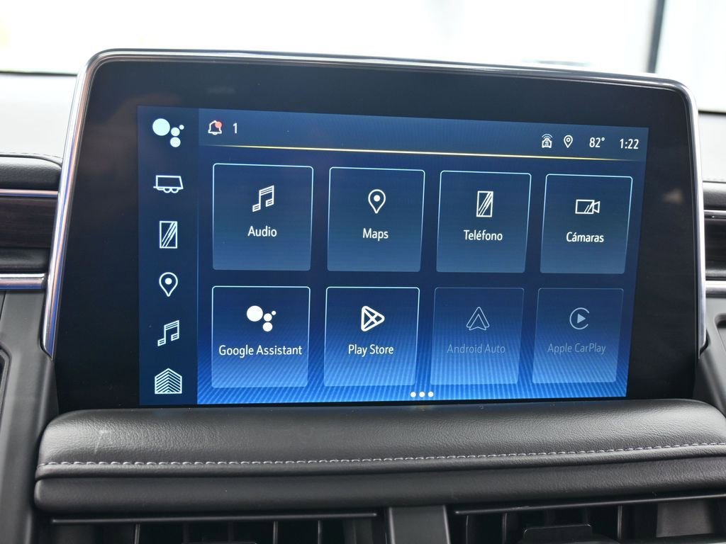 Used 2024 Chevrolet Suburban Z71 image 23