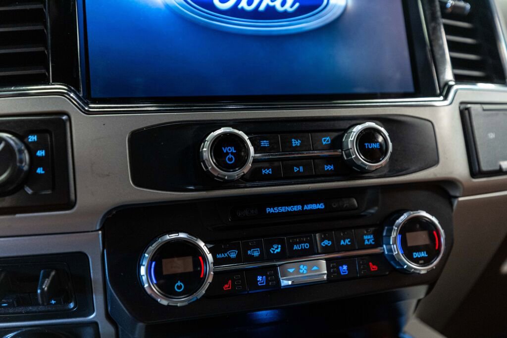 Used 2022 Ford F450 King Ranch w/ King Ranch Ultimate Package AWD/4WD image 14