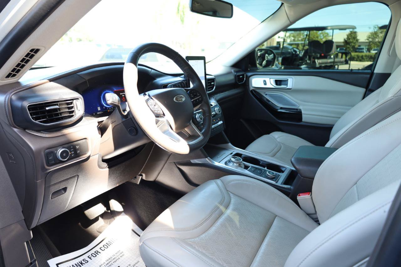 Used 2021 Ford Explorer Platinum AWD/4WD image 8