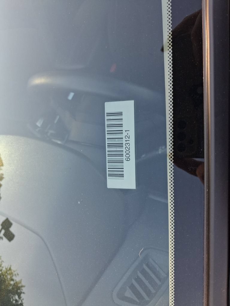 Used 2025 Nissan Altima 2.5 SV FWD image 9