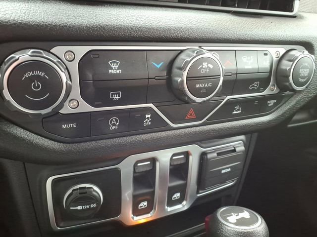 Used 2024 Jeep Wrangler Sport S image 19