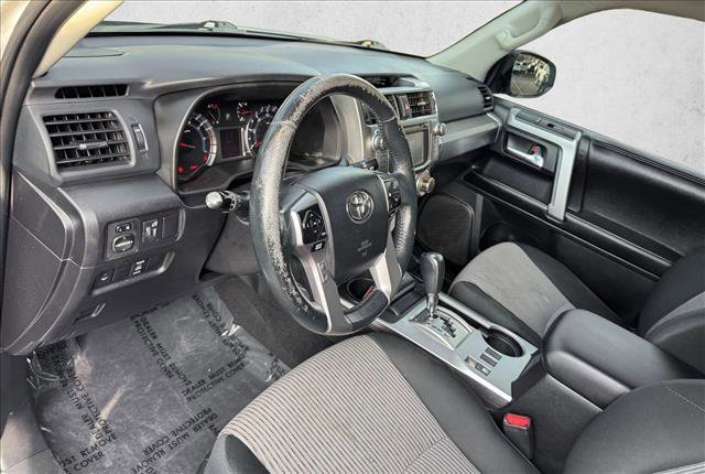 Used 2016 Toyota 4Runner SR5 image 8