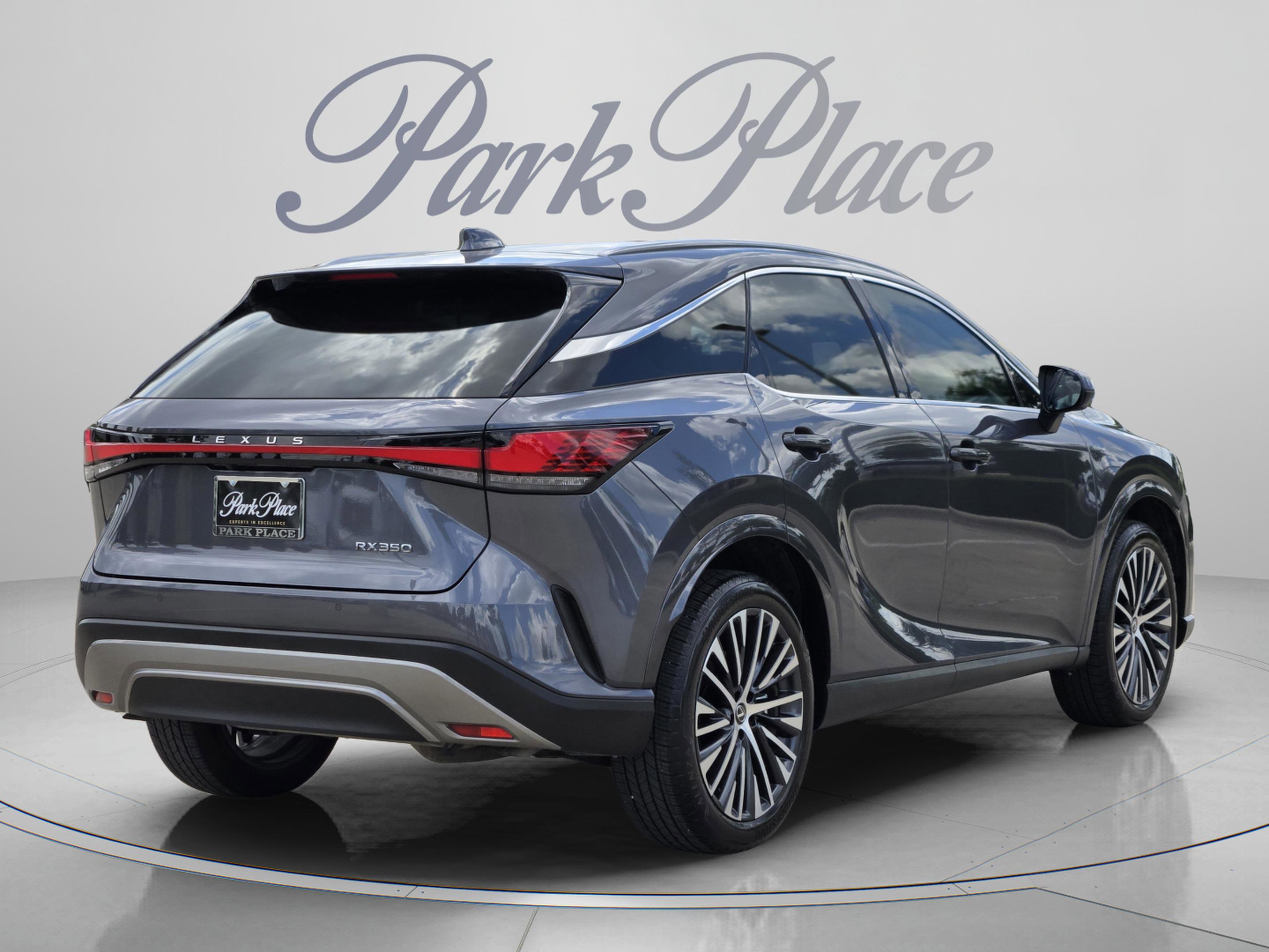 Used 2025 Lexus RX 350 Premium Plus w/ Accessory Package (Z1) FWD image 5