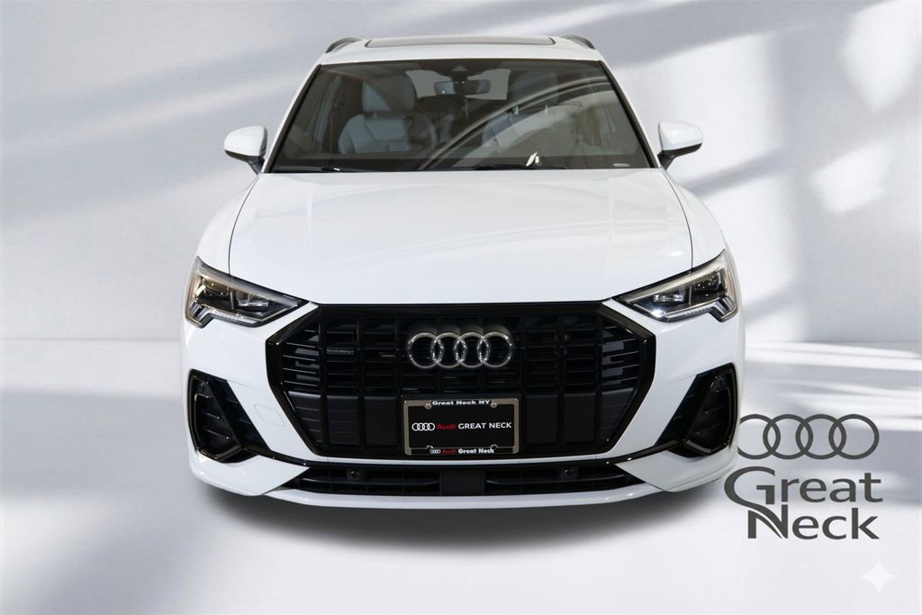 Certified 2025 Audi Q3 2.0T Premium w/ Convenience Package image 22