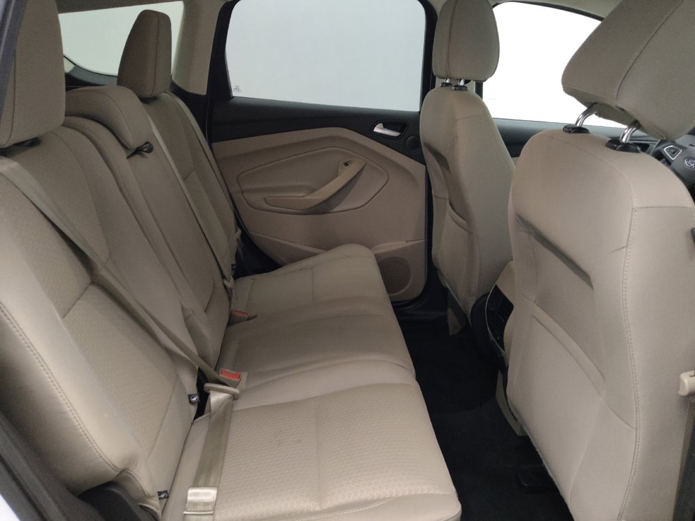Used 2017 Ford Escape SE w/ Equipment Group 201A FWD image 19
