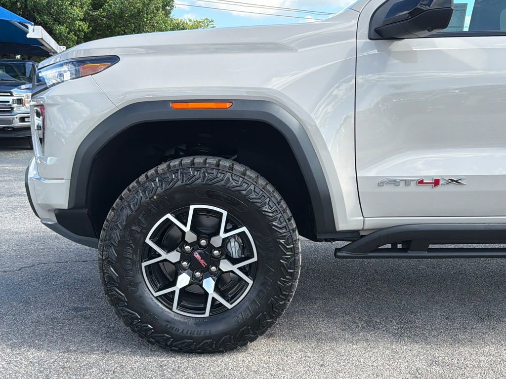 New 2026 GMC Canyon AT4X image 10