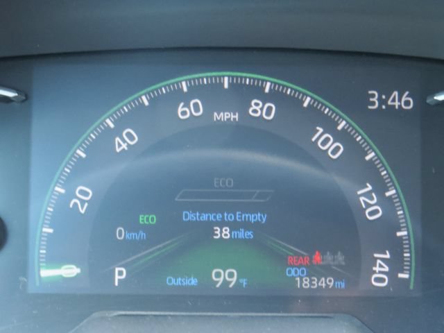 Used 2025 Toyota RAV4 LE FWD image 20